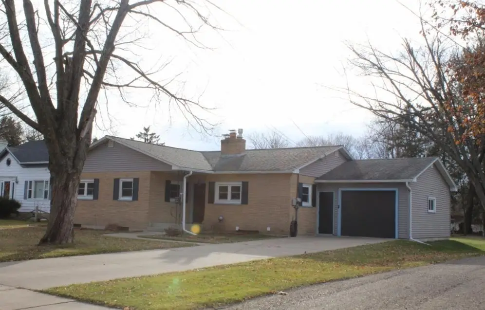 313 10TH AVENUE, Antigo, WI 54409 - Image #1