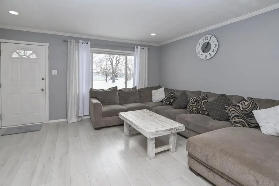 915 REBER STREET, Green Bay, WI 54302 - Image #3