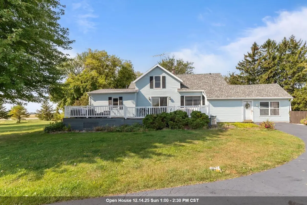 W7759 COUNTY RD N, Van Dyne, WI 54979 - Image #1