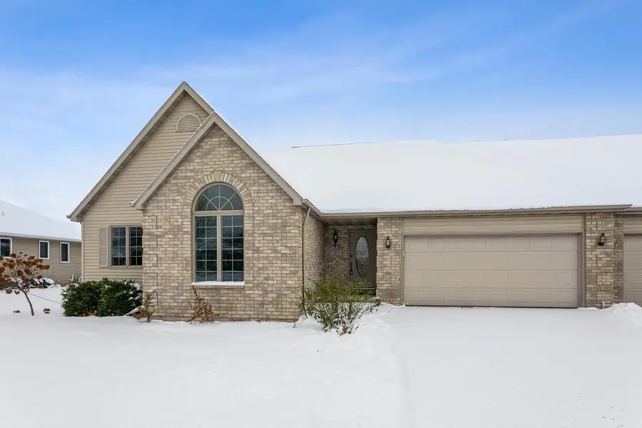 125 FIELDCREST DRIVE, Brillion, WI 54110 - Image #2