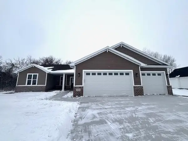 5343 FENCELINE LANE, Omro, WI 54963