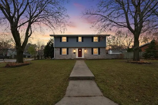 436 E BRIAR LANE, Green Bay, WI 54301