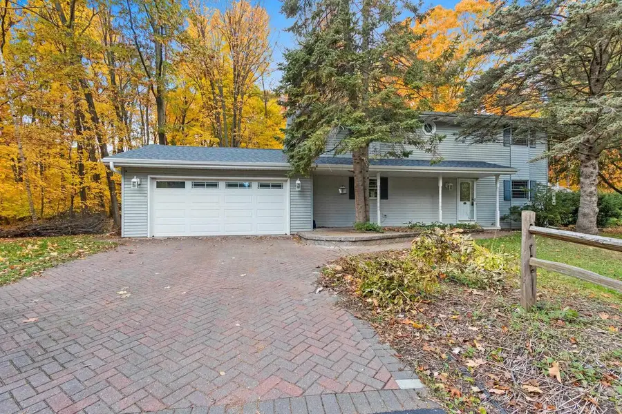 3683 AUSTRIAN LANE, Suamico, WI 54313 - Image #2