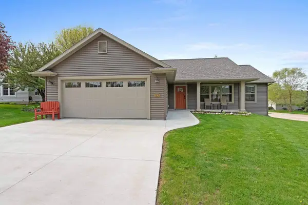 1480 BIRCH HILL LANE, Shawano, WI 54166