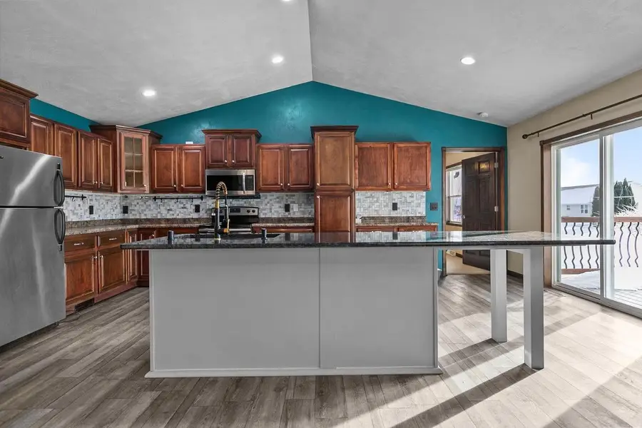 2041 FOXLAND STREET, Kaukauna, WI 54130 - Image #3