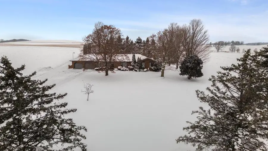 N7052 COUNTY ROAD W, Mount Calvary, WI 53057 - Image #2