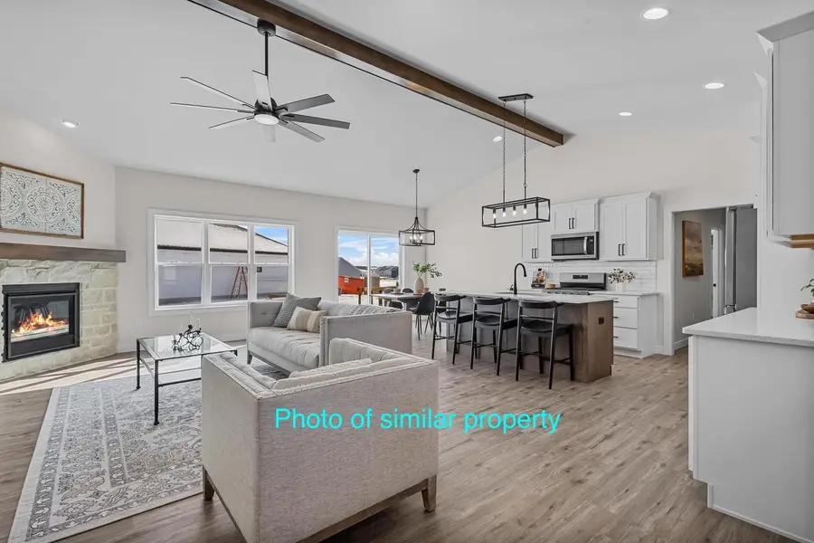 N9220 HOMESTEAD LANE, Appleton, WI 54915 - Image #2