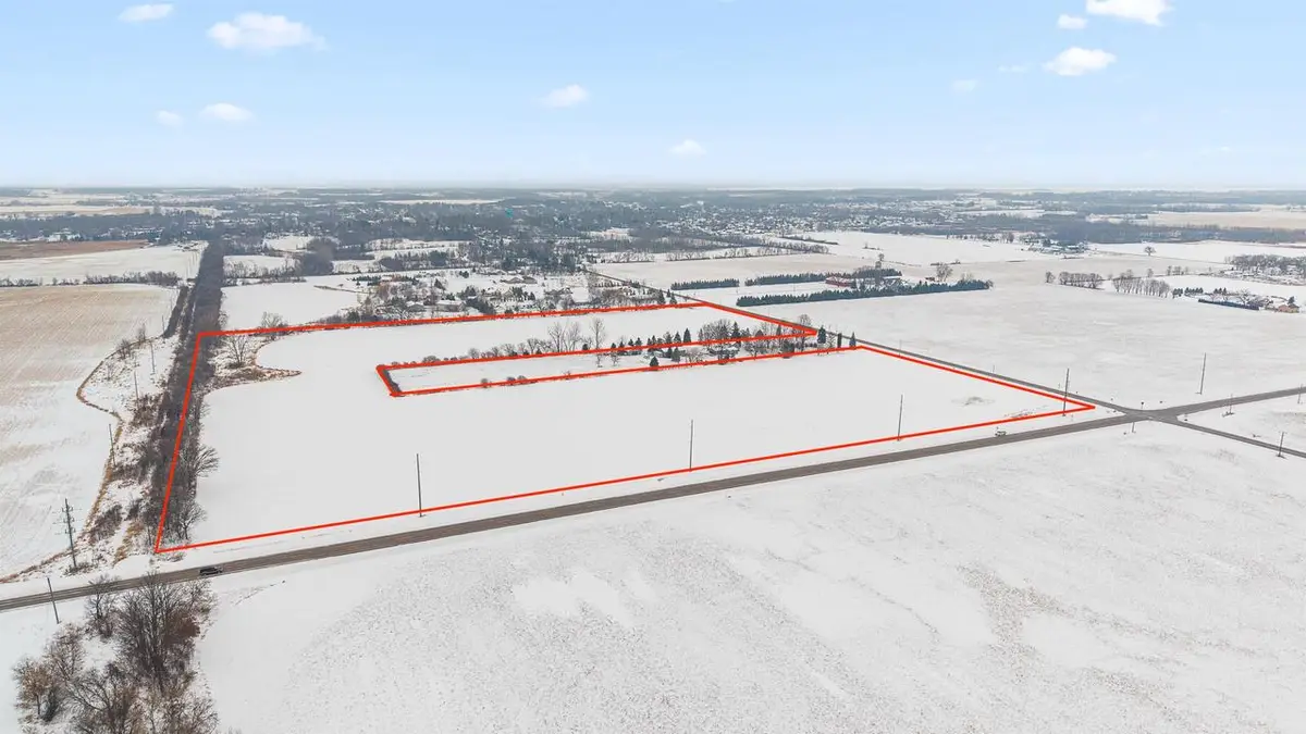 COUNTY RD E, Omro, WI 54963 - Image #1