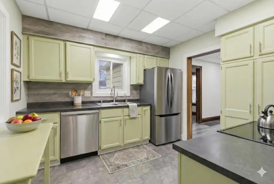 609 W SCOTT STREET, Fond Du Lac, WI 54937 - Image #3