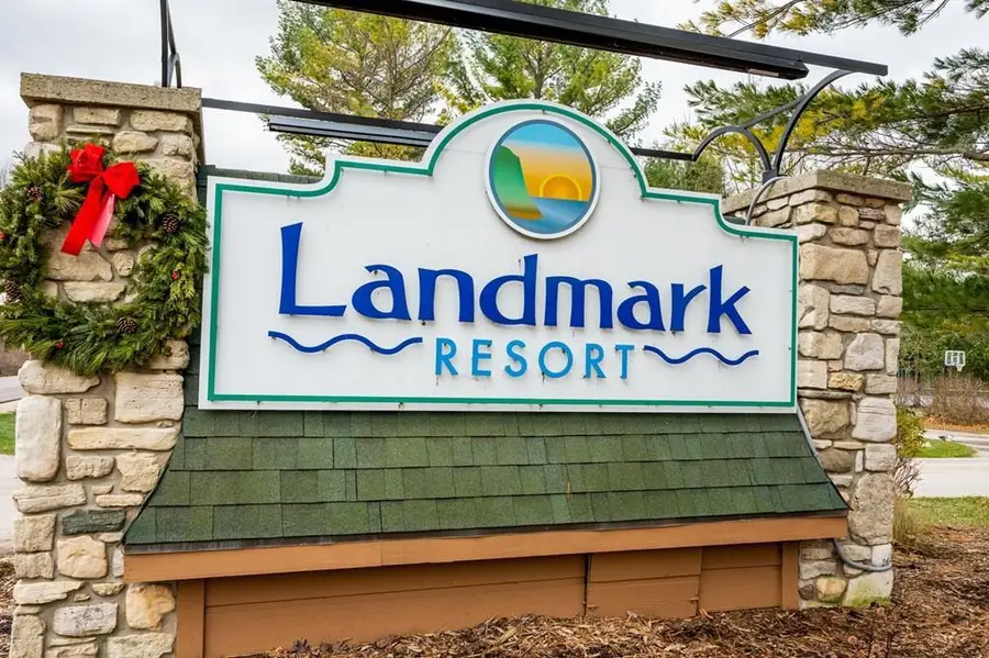 4940 N LANDMARK CIRCLE  #3233, Egg Harbor, WI 54209 - Image #3