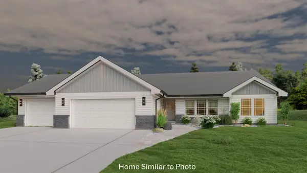 1696 BETTY JEAN LANE, Green Bay, WI 54313