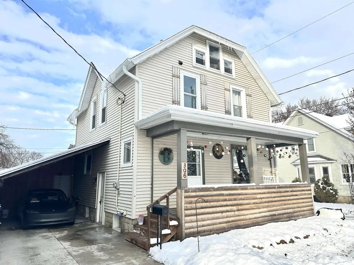 306 N HUBBARD STREET, Horicon, WI 53032 - Image #1