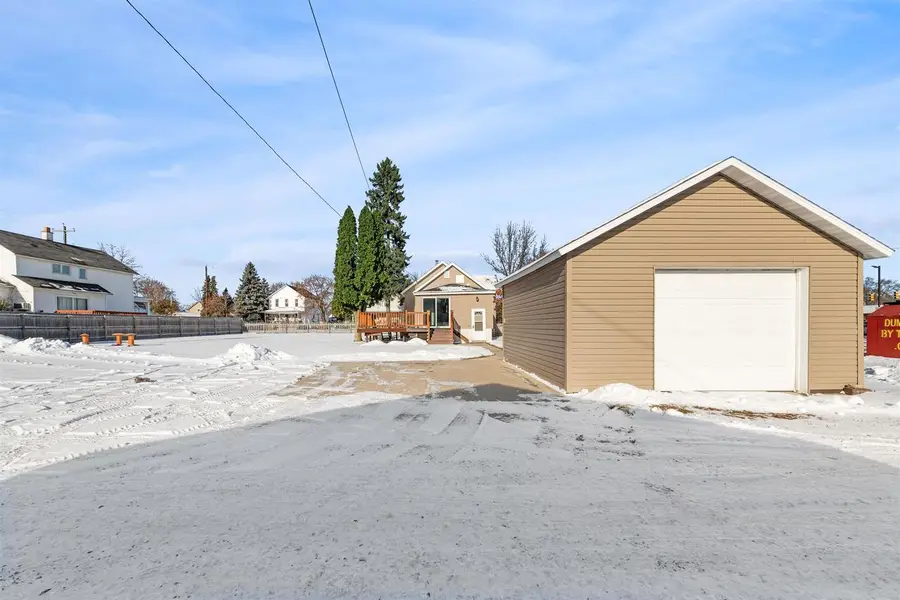 1011 14TH AVENUE, Menominee, MI 49858 - Image #3