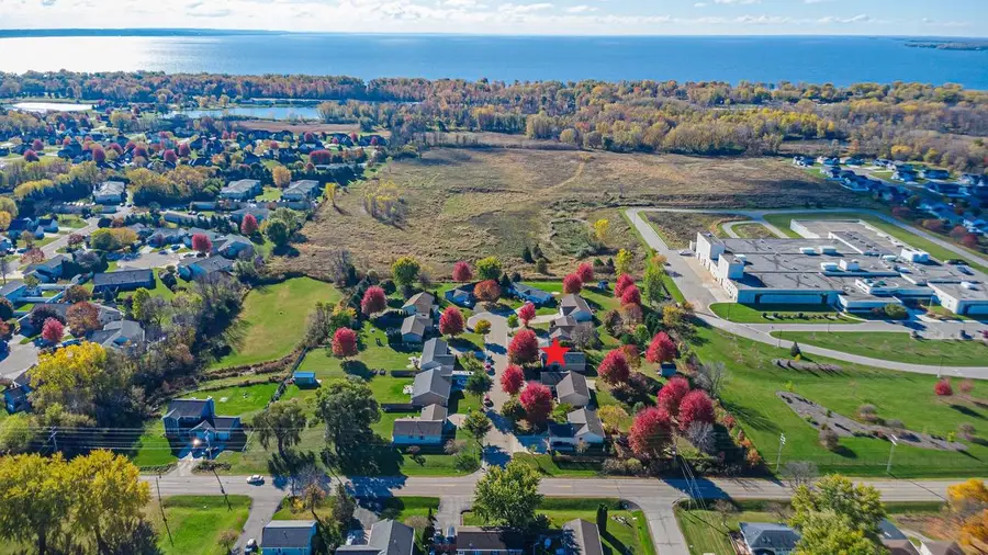 1142 MORGAN TAYLOR COURT, Menasha, WI 54952 - Image #3