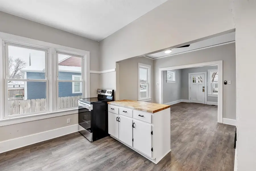 609 12TH AVENUE, Green Bay, WI 54303 - Image #2