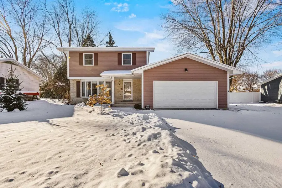 820 ELLEN LANE, Fond Du Lac, WI 54935 - Image #2