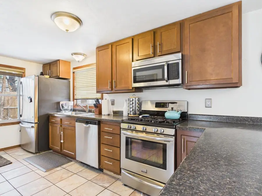 1205 S TAYLOR STREET, Green Bay, WI 54304 - Image #3