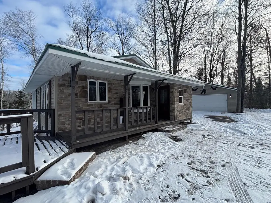 15744 DOUBLE B LANE, Mountain, WI 54149 - Image #2