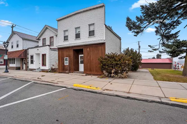 319 HARRISON STREET, Kewaunee, WI 54216