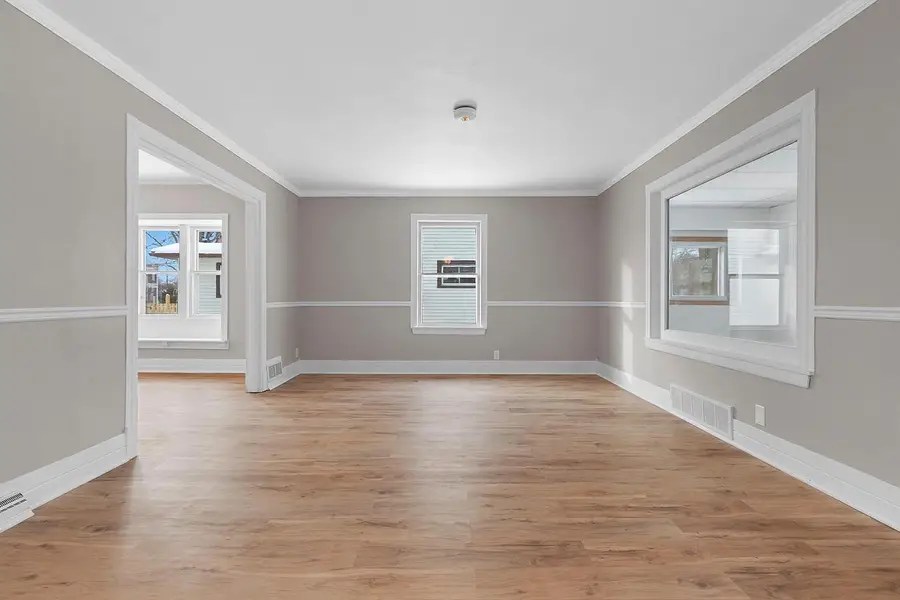 521 S CLAY STREET, Green Bay, WI 54301 - Image #3