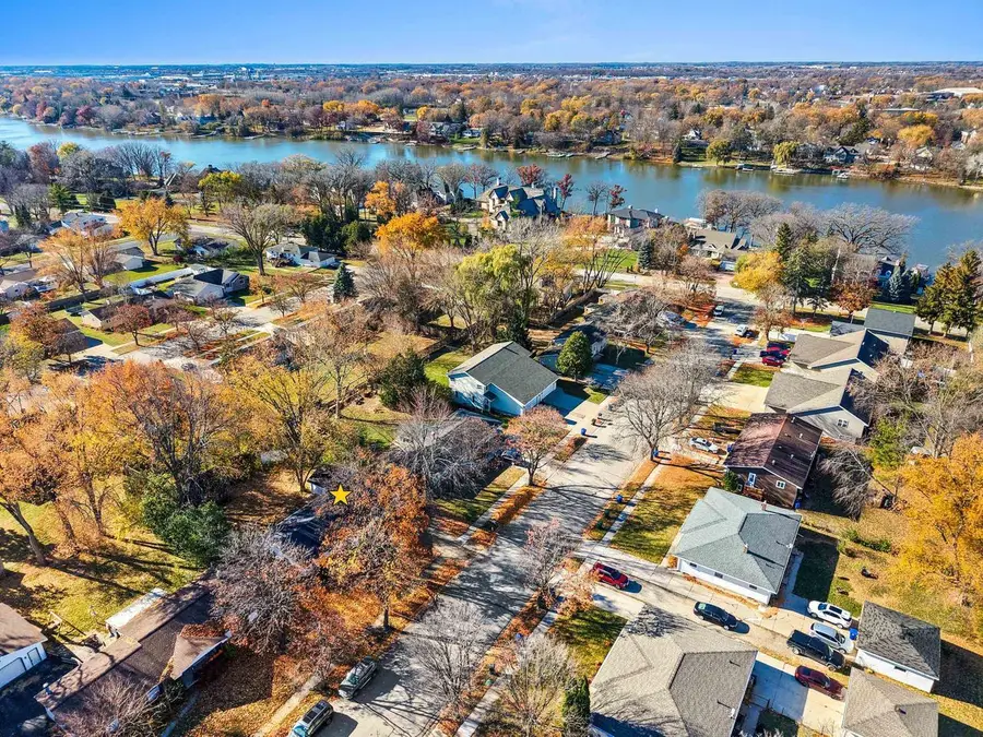 424 N ST BERNARD DRIVE, De Pere, WI 54115 - Image #3