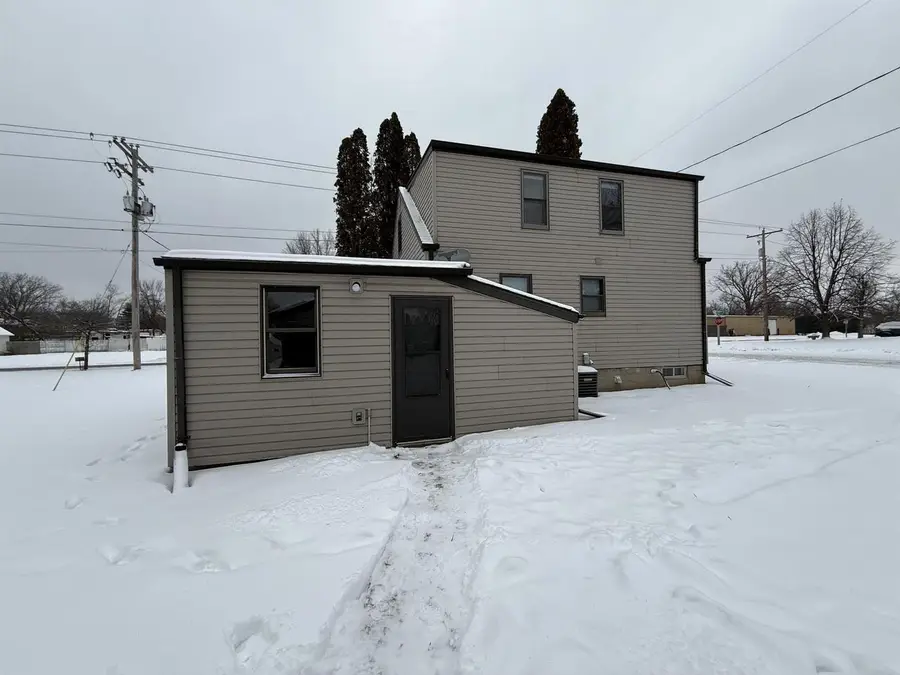 2125 RIVERVIEW DRIVE, Green Bay, WI 54303 - Image #2