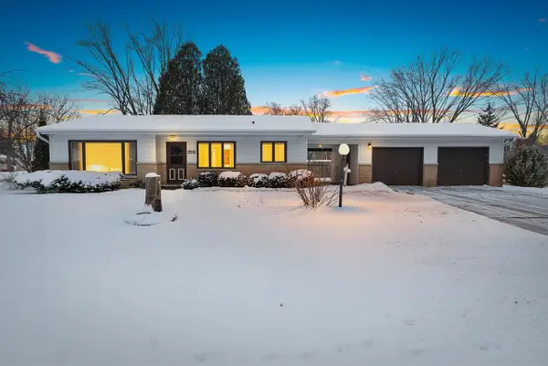 158 VANDE HEI ROAD, Green Bay, WI 54301