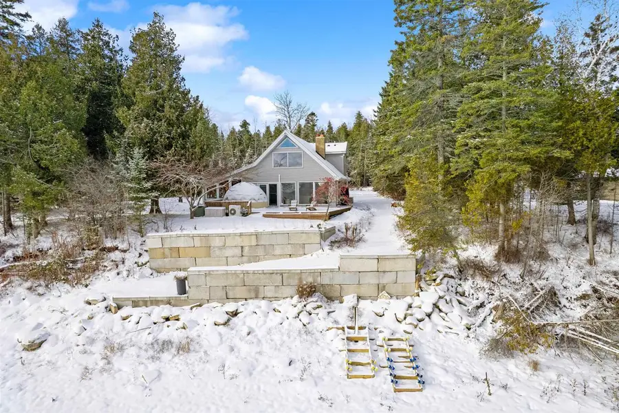 1046 STATE HIGHWAY M35, Bark River, MI 49807 - Image #3