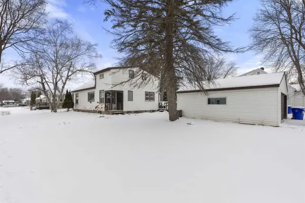 722 E ARNOLD STREET, Appleton, WI 54911