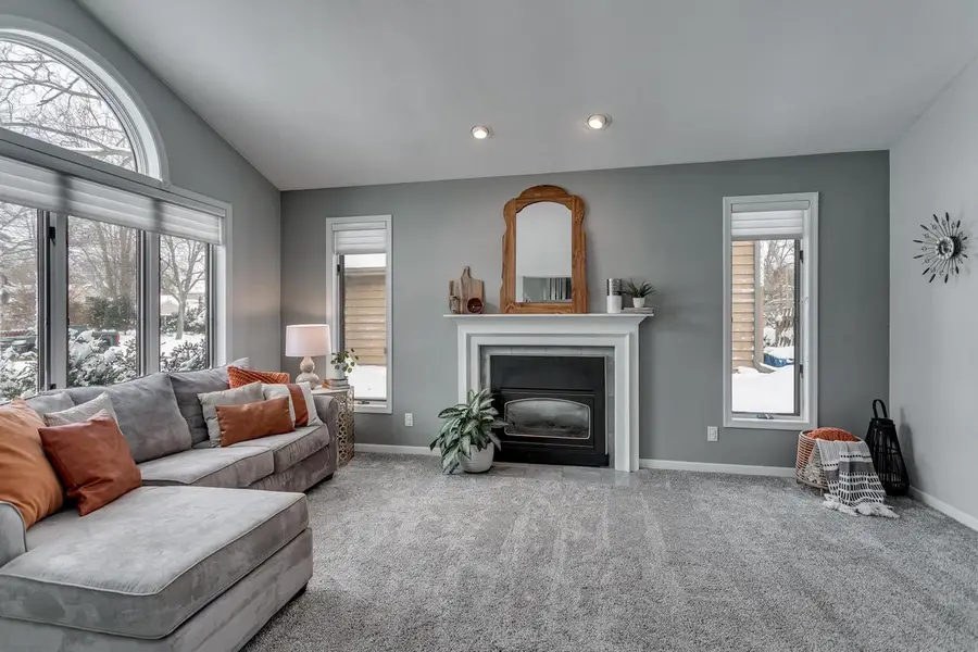 3424 S WHIP POOR WILL LANE, Appleton, WI 54915 - Image #2