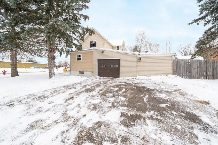 351 QUINCY STREET, Oconto Falls, WI 54154 - Image #2