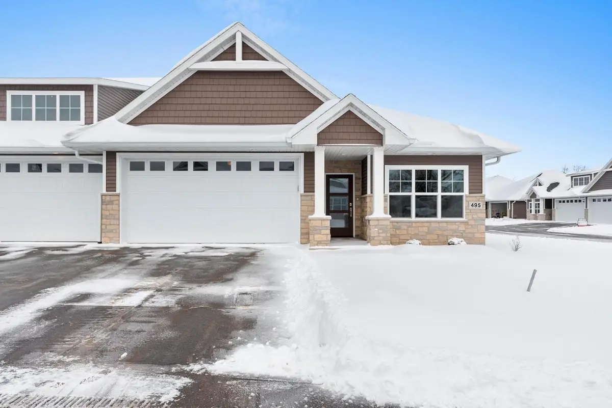 495 PAPERMILL CIRCLE, Kimberly, WI 54136 - Image #1