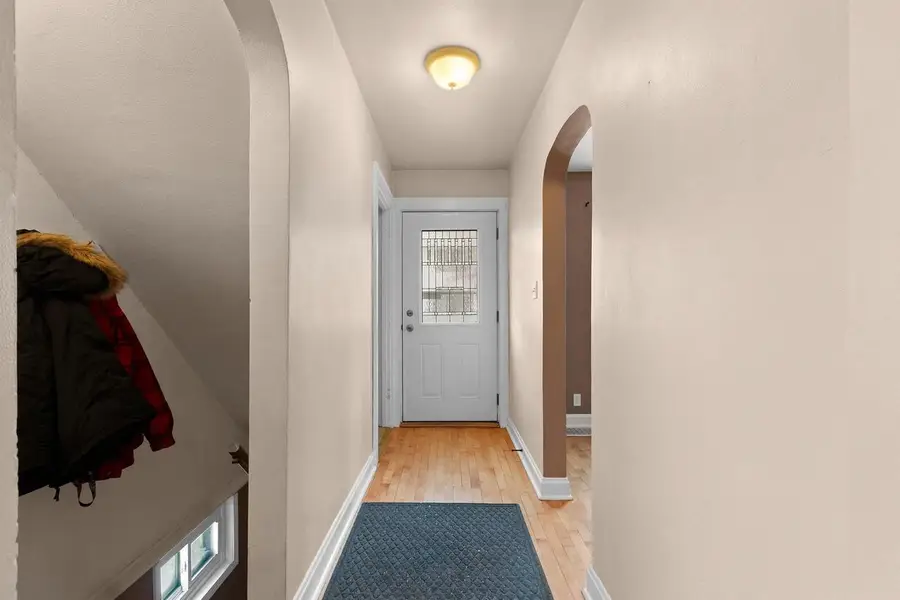 1604 N CLARK STREET, Appleton, WI 54911 - Image #2