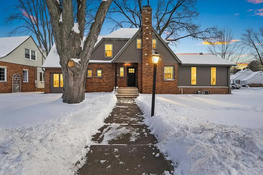 308 FAIRVIEW WAY, Shawano, WI 54166 - Image #3