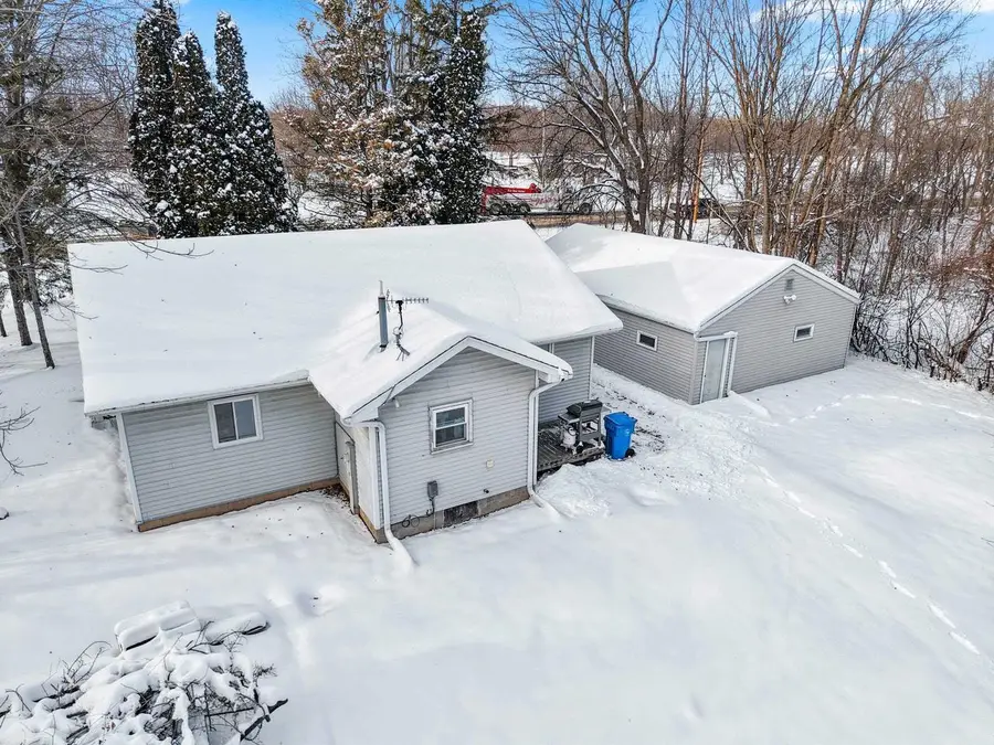 6482 COUNTY ROAD A, Neenah, WI 54956 - Image #2
