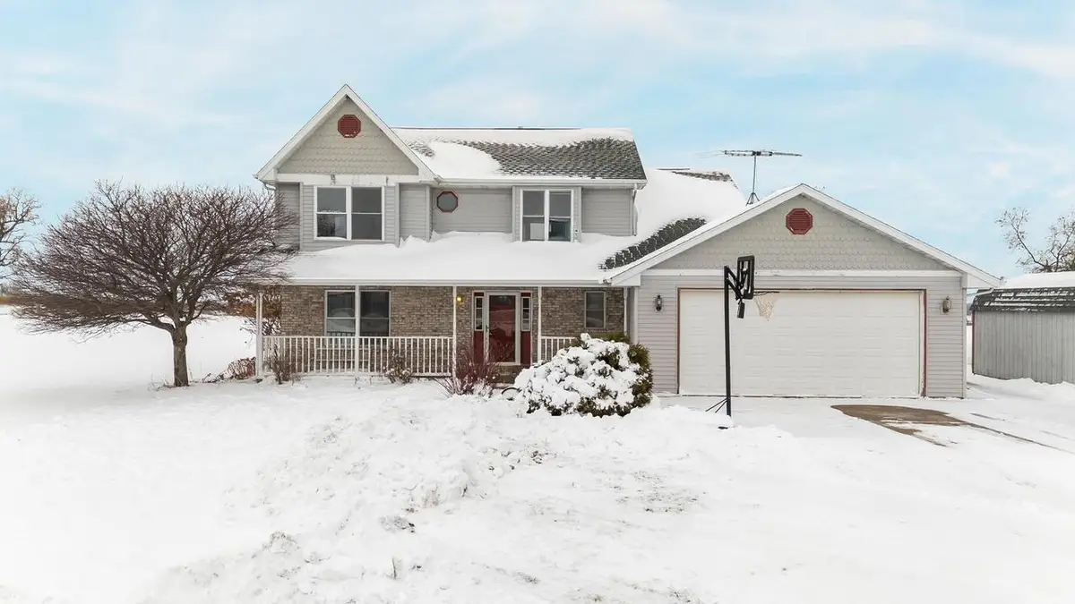 1531 WAUKAU ROAD, Omro, WI 54963 - Image #1