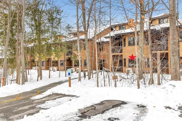 4920 N LANDMARK CIRCLE  #2208, Egg Harbor, WI 54209