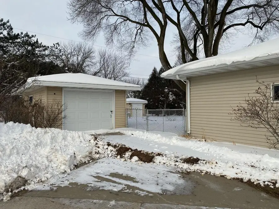 N321 COUNTY RD N, Appleton, WI 54915 - Image #2