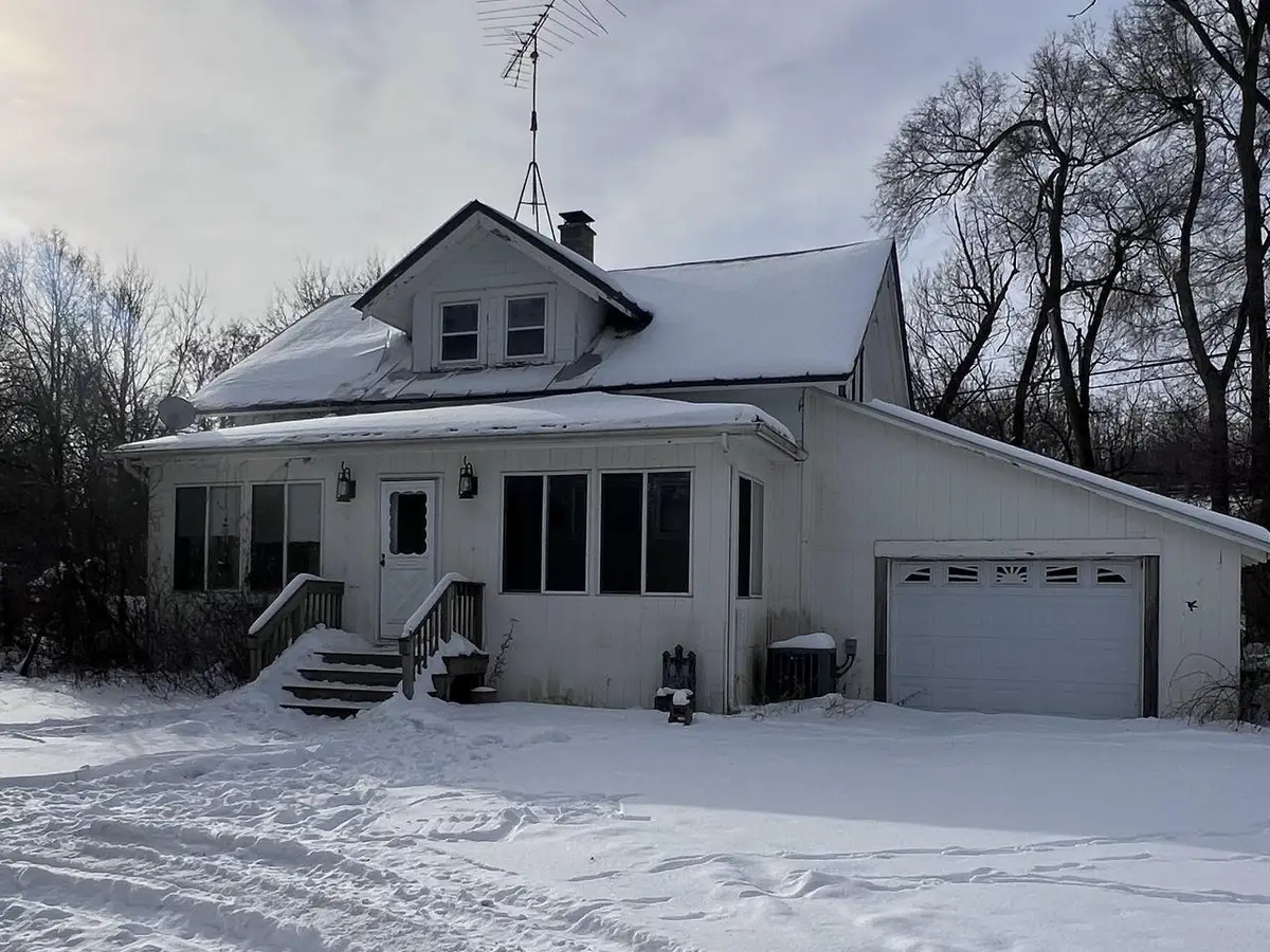 N3641 BALLARD ROAD, Waupaca, WI 54981 - Image #1