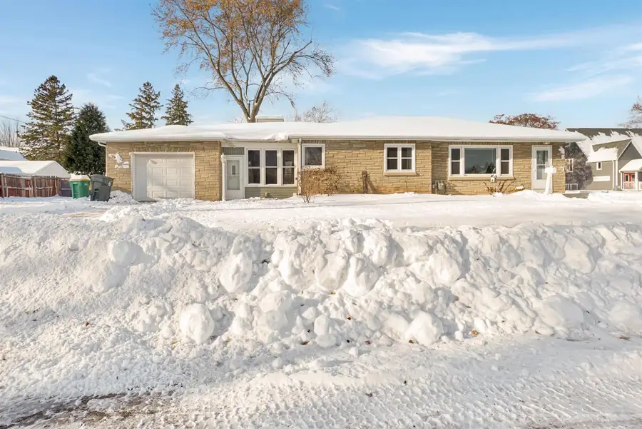 358 LLOYD STREET, Fond Du Lac, WI 54935 - Image #2