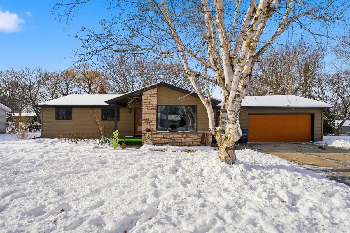 1038 MARTIN AVENUE, Fond Du Lac, WI 54935 - Image #1