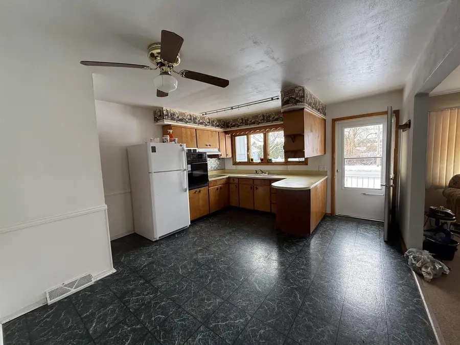 2310 18TH STREET, Menominee, MI 49858 - Image #3