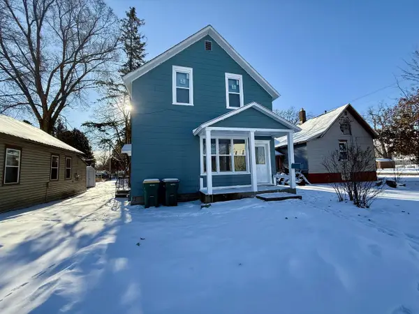 104 LAKE STREET, Marinette, WI 54143