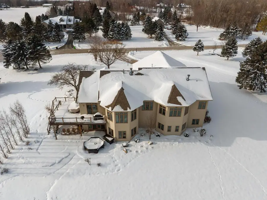 9366 MEMORY LANE, Neenah, WI 54956 - Image #2