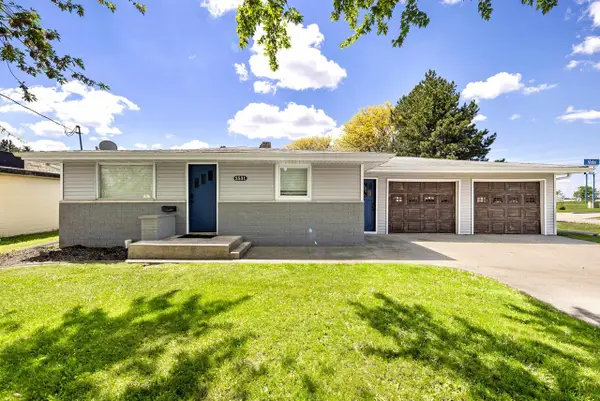 3531 N RICHMOND STREET, Appleton, WI 54911