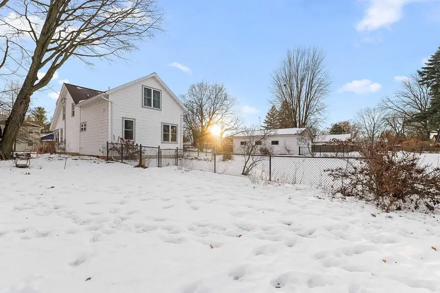 566 SCOTT STREET, Ripon, WI 54971 - Image #3