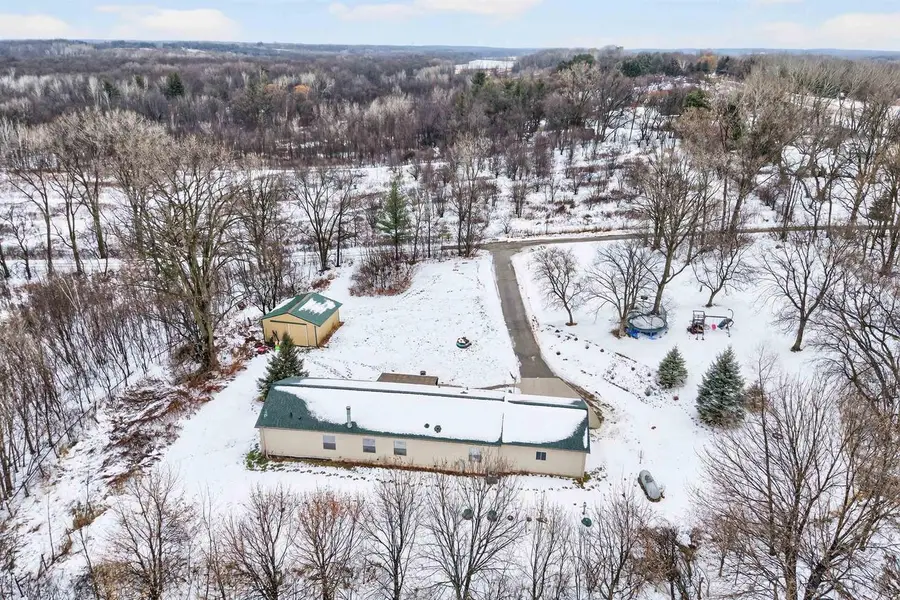 N6223 COUNTY RD E, De Pere, WI 54115 - Image #2