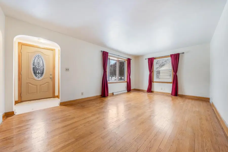 1717 W FRANKLIN STREET, Appleton, WI 54914 - Image #2