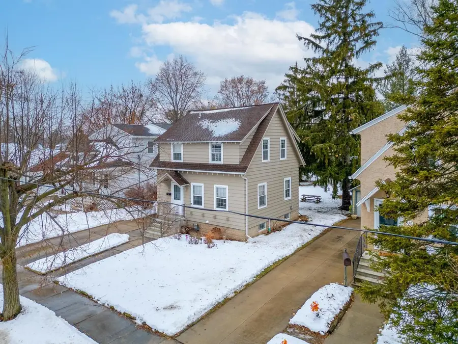 952 BOND STREET, Green Bay, WI 54303 - Image #2