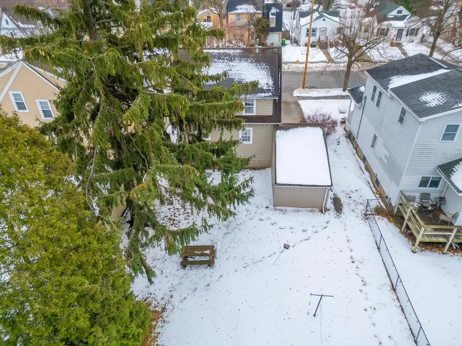 952 BOND STREET, Green Bay, WI 54303 - Image #3